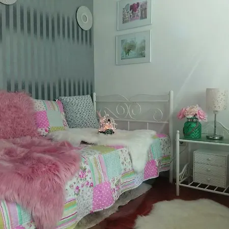 Zen Apartment